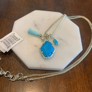 NWT Kendra Scott Blue Hailey Pendant Necklace (RETIRED STYLE)